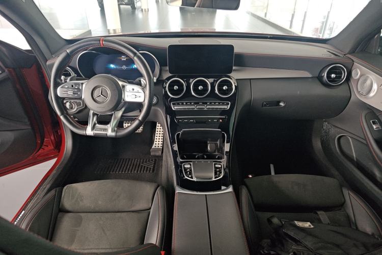 Used Mercedes-Benz C-Class AMG 2019 AMG C 43 4MATIC Coupe Center Console