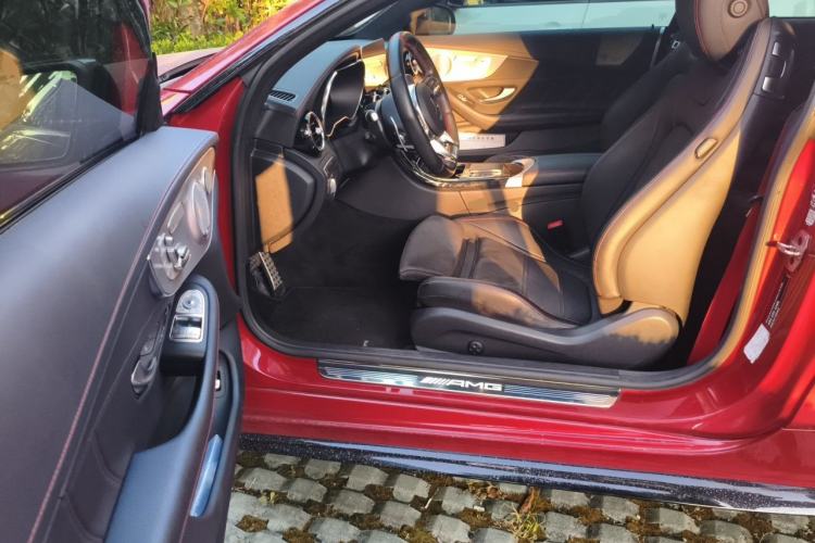 Used Mercedes-Benz C-Class AMG 2019 AMG C 43 4MATIC Coupe Driver Seat