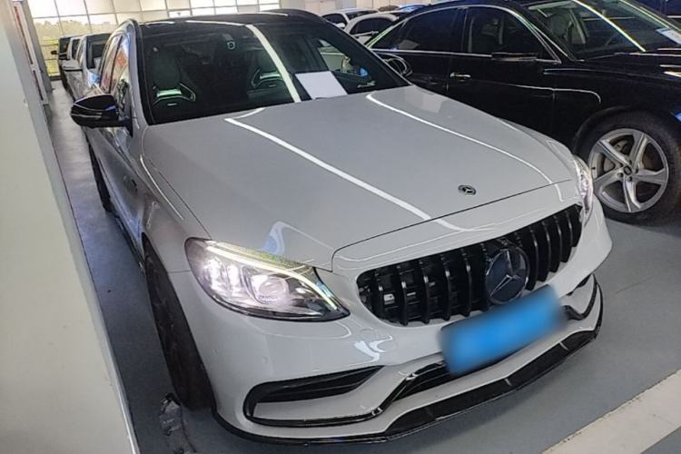 Used Mercedes-Benz C-Class AMG 2019 AMG C 43 4MATIC Estate Special Edition Front Right 45 Deg
