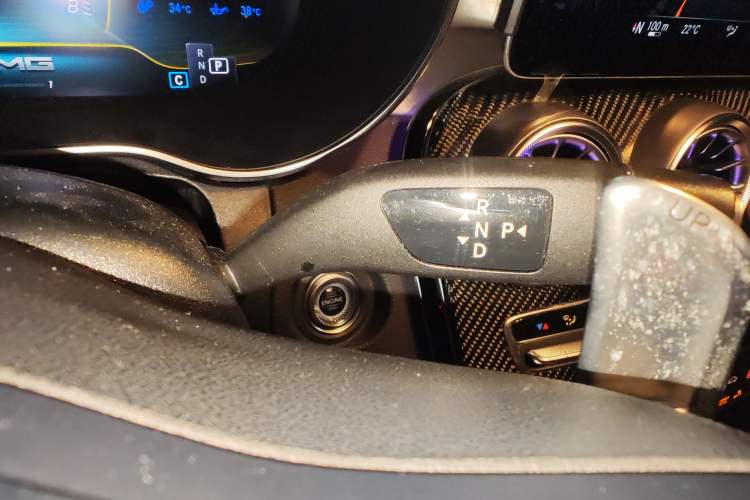 Used Mercedes-Benz C-Class AMG 2019 AMG C 43 4MATIC Coupe Gear Lever