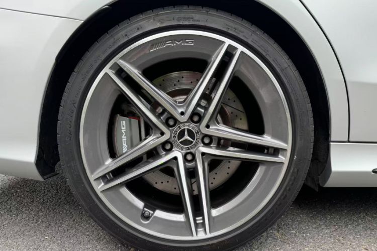 Used Mercedes-Benz C-Class AMG 2019 AMG C 63 Interior 8