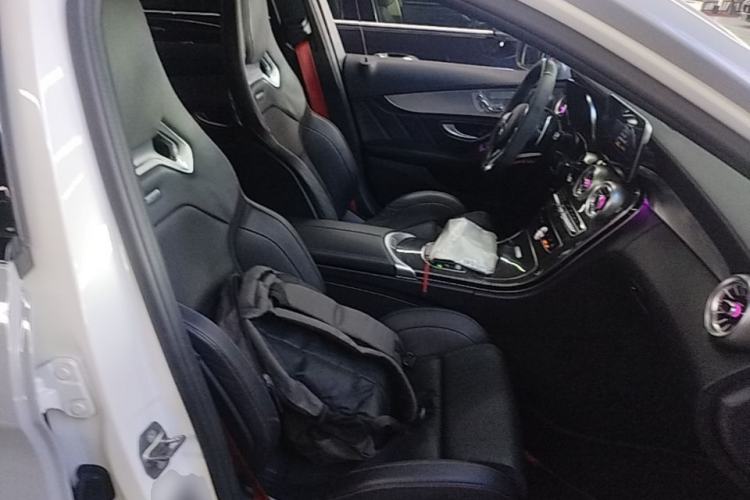 Used Mercedes-Benz C-Class AMG 2019 AMG C 43 4MATIC Estate Special Edition Right Front Seat