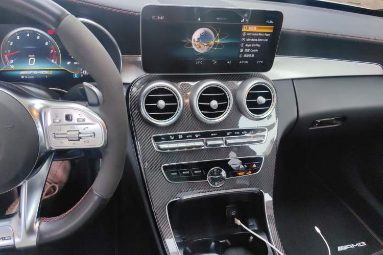 Used Mercedes-Benz C-Class AMG 2019 AMG C 43 4MATIC Estate Special Edition Audio And AC Panel