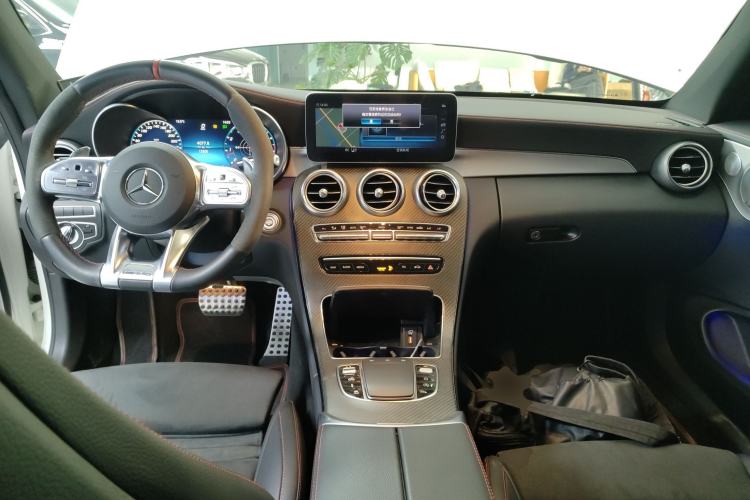 Used Mercedes-Benz C-Class AMG 2019 AMG C 43 4MATIC Coupe Center Console