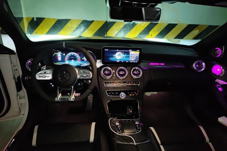 Used Mercedes-Benz C-Class AMG 2019 AMG C 63 S Center Console