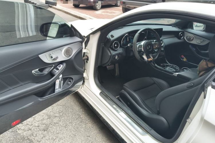 Used Mercedes-Benz C-Class AMG 2019 AMG C 63 Coupe Driver Seat