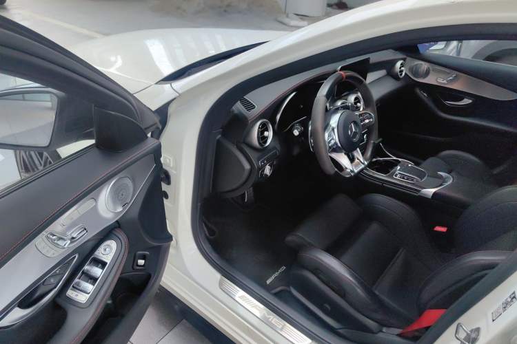 Used Mercedes-Benz C-Class AMG 2019 AMG C 43 4MATIC Estate Special Edition Driver Seat