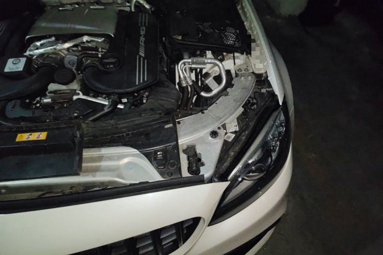 Used Mercedes-Benz C-Class AMG 2019 AMG C 63 S Engine Bay Left