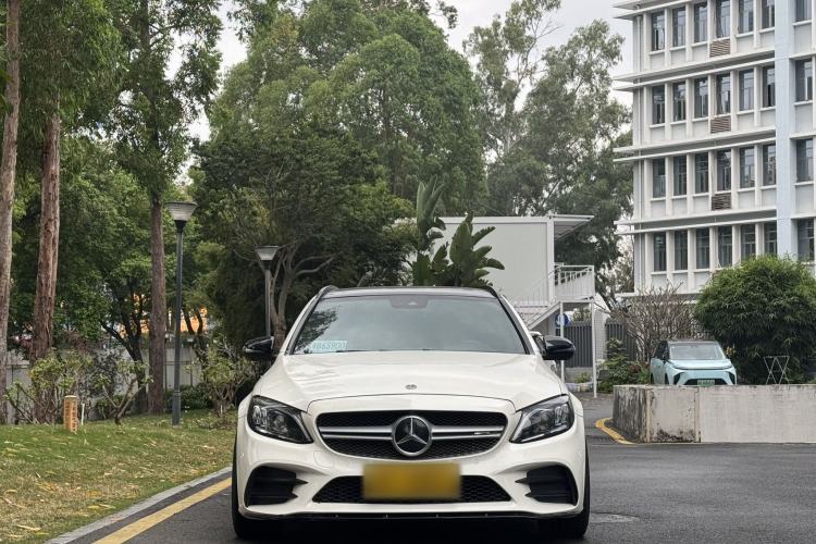 Used Mercedes-Benz C-Class AMG 2019 AMG C 43 4MATIC Estate Special Edition Exterior 1