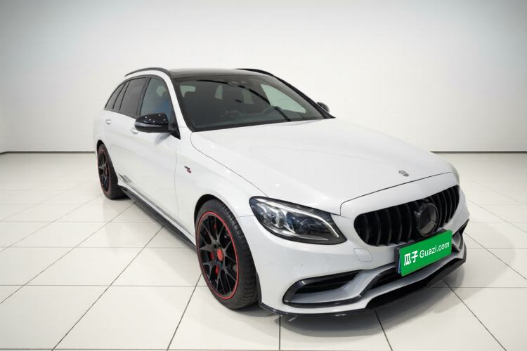 Used Mercedes-Benz C-Class AMG 2019 AMG C 43 4MATIC Estate Special Edition Exterior 1
