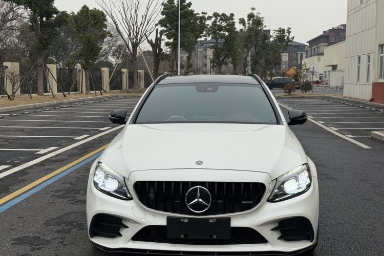 Used Mercedes-Benz C-Class AMG 2019 AMG C 43 4MATIC Estate Special Edition Exterior 3