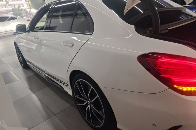 Used Mercedes-Benz C-Class AMG 2019 AMG C 43 4MATIC Exterior 3