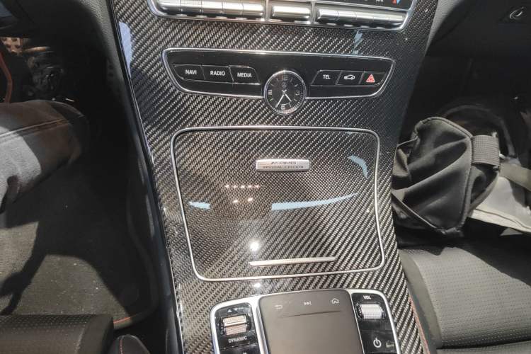 Used Mercedes-Benz C-Class AMG 2019 AMG C 43 4MATIC Estate Special Edition Gear Lever