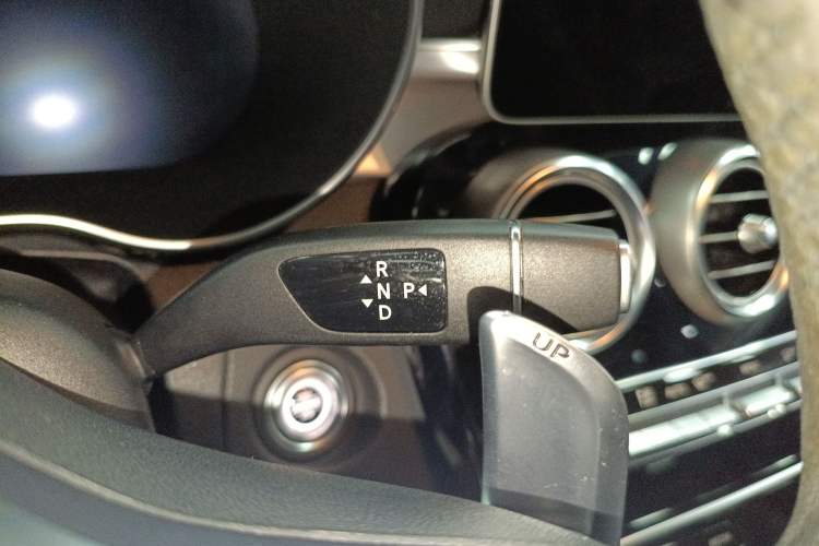 Used Mercedes-Benz C-Class AMG 2019 AMG C 43 4MATIC Gear Lever