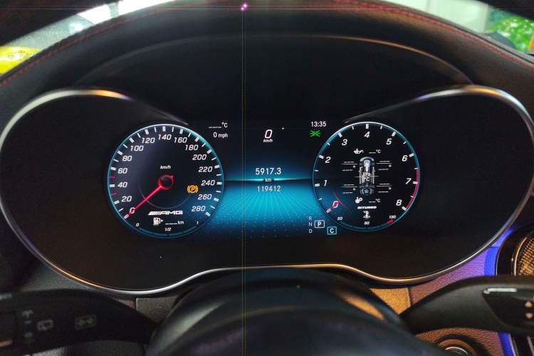 Used Mercedes-Benz C-Class AMG 2019 AMG C 43 4MATIC Estate Special Edition Instrument Cluster