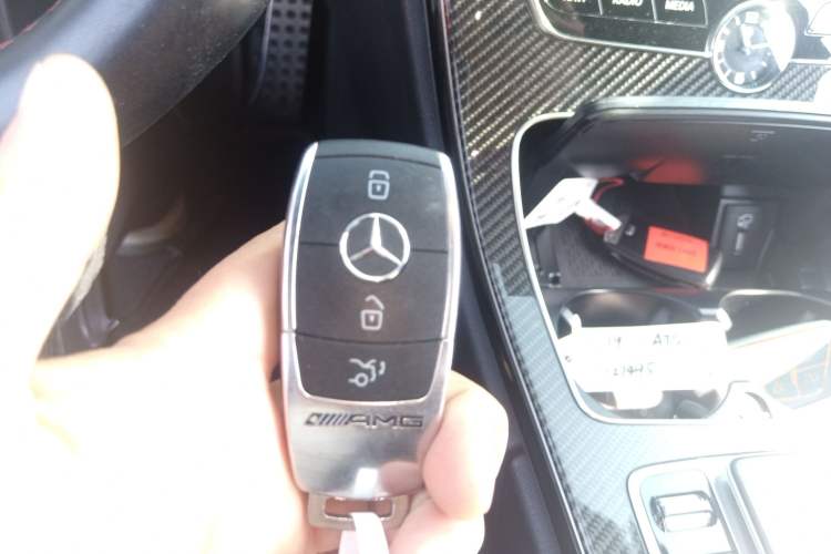 Used Mercedes-Benz C-Class AMG 2019 AMG C 43 4MATIC Estate Special Edition Interior 1