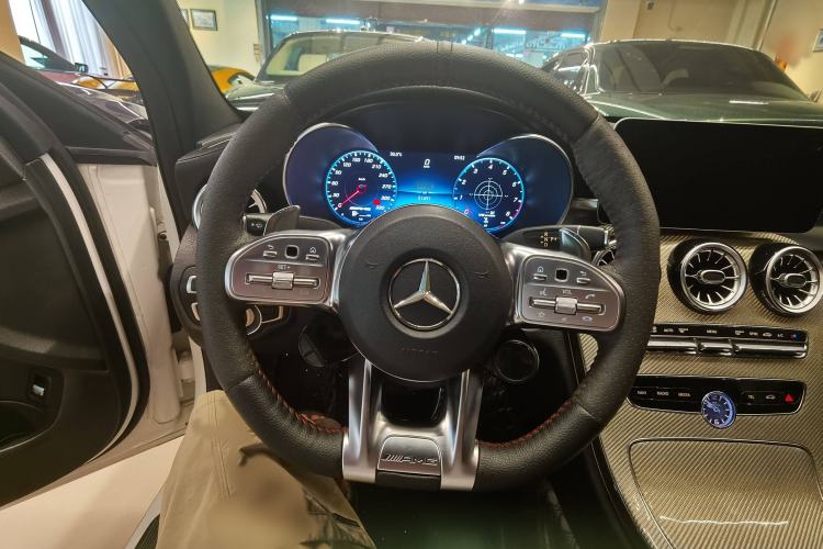 Used Mercedes-Benz C-Class AMG 2019 AMG C 63 Interior 2