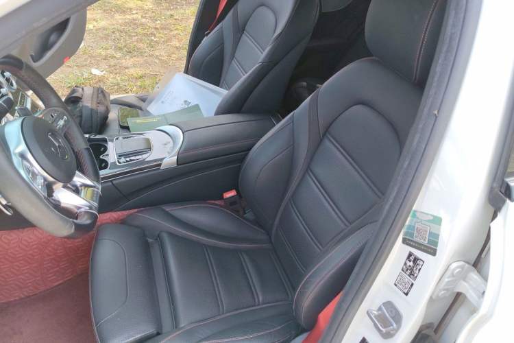 Used Mercedes-Benz C-Class AMG 2019 AMG C 43 4MATIC Estate Special Edition Left Front Seat