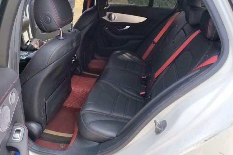 Used Mercedes-Benz C-Class AMG 2019 AMG C 43 4MATIC Estate Special Edition Left Rear Seat