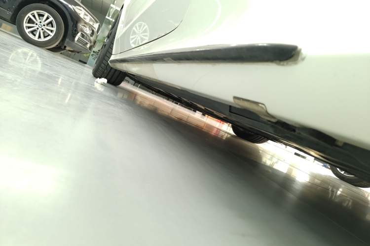 Used Mercedes-Benz C-Class AMG 2019 AMG C 43 4MATIC Coupe Left Side Sill
