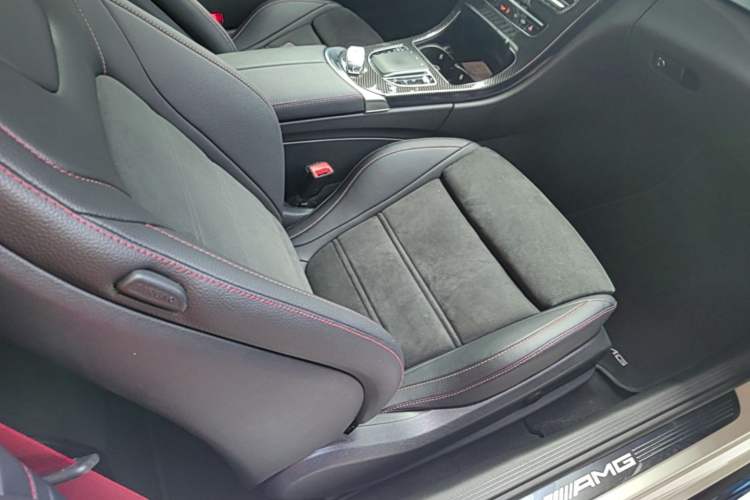 Used Mercedes-Benz C-Class AMG 2019 AMG C 43 4MATIC Coupe Right Front Seat