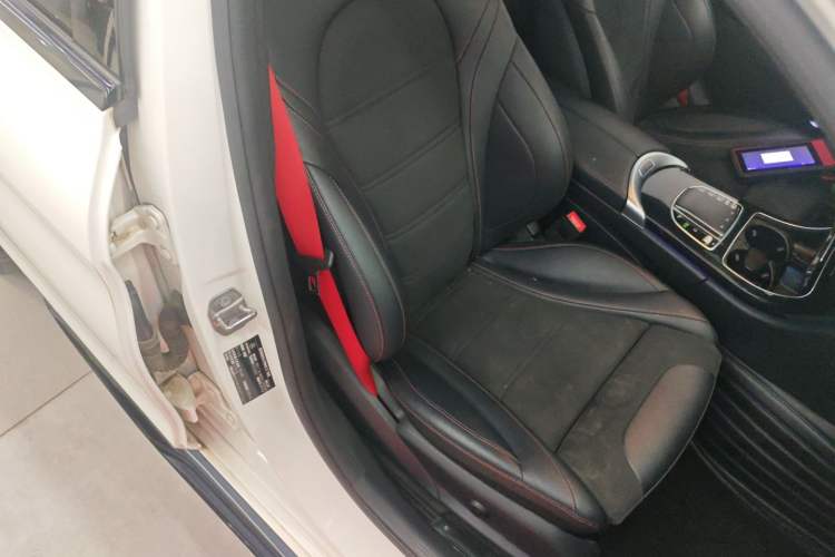 Used Mercedes-Benz C-Class AMG 2019 AMG C 43 4MATIC Right Front Seat