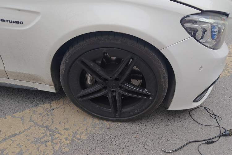 Used Mercedes-Benz C-Class AMG 2019 AMG C 63 Right Front Wheel Hub