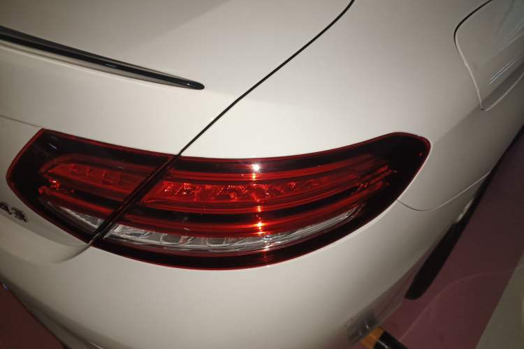 Used Mercedes-Benz C-Class AMG 2019 AMG C 43 4MATIC Coupe Right Rear Taillight