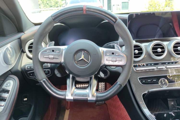 Used Mercedes-Benz C-Class AMG 2019 AMG C 43 4MATIC Estate Special Edition Steering Wheel