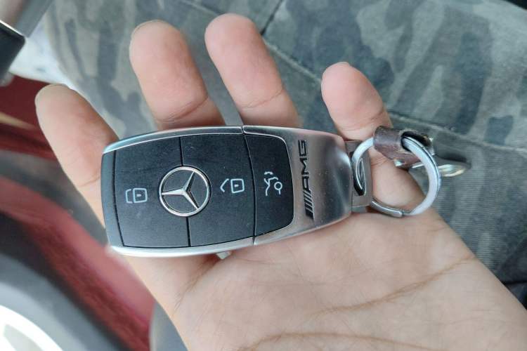 Used Mercedes-Benz C-Class AMG 2019 AMG C 43 4MATIC Estate Special Edition Vehicle Key