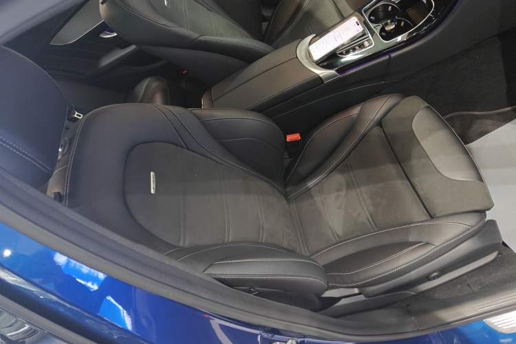 Used Mercedes-Benz C-Class AMG 2021 AMG C 63 Right Front Seat