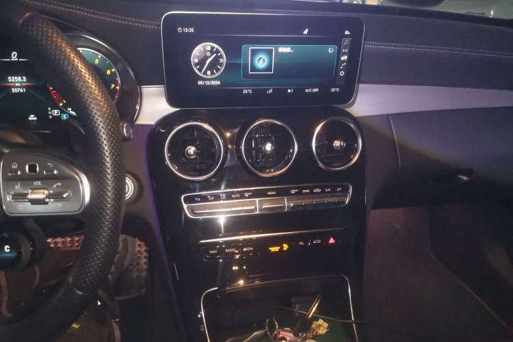 Used Mercedes-Benz C-Class AMG 2023 AMG C 43 4MATIC Coupe Audio And AC Panel