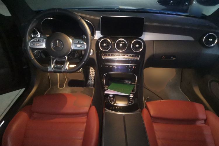 Used Mercedes-Benz C-Class AMG 2023 AMG C 43 4MATIC Coupe Center Console