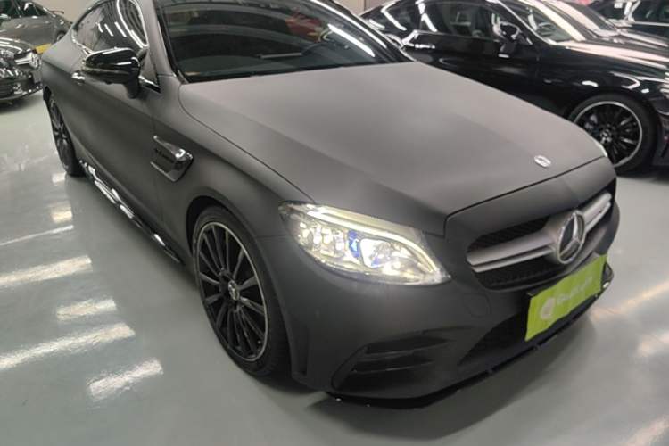 Used Mercedes-Benz C-Class AMG 2023 AMG C 43 4MATIC Coupe Front Right 45 Deg