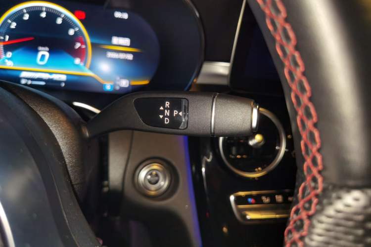 Used Mercedes-Benz C-Class AMG 2023 AMG C 43 4MATIC Coupe Gear Lever