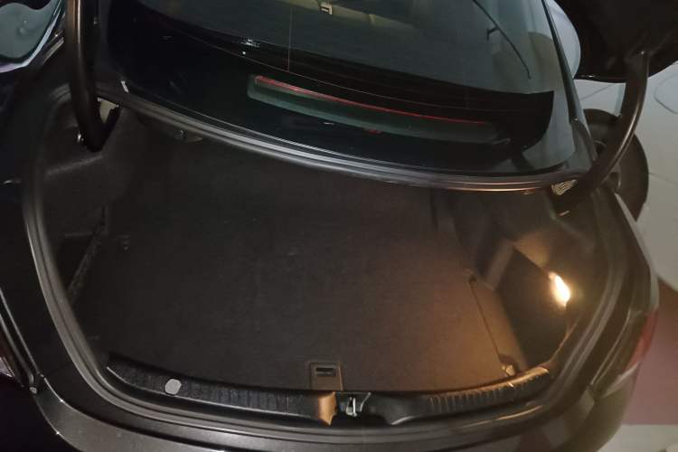 Used Mercedes-Benz C-Class AMG 2023 AMG C 43 4MATIC Coupe Trunk