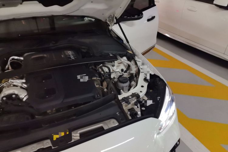 Used Mercedes-Benz C-Class AMG 2023 AMG C 43 4MATIC Estate Special Edition Engine Bay Left
