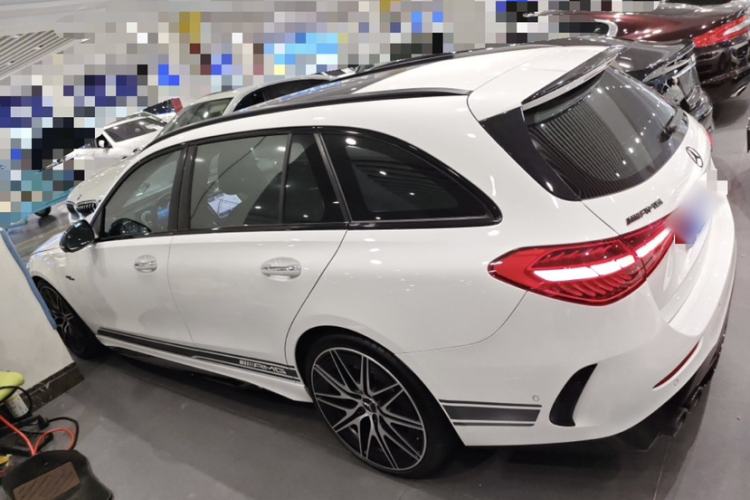 Used Mercedes-Benz C-Class AMG 2023 AMG C 43 4MATIC Estate Special Edition Exterior 3