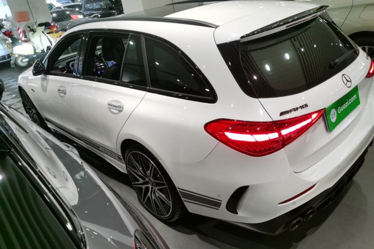 Used Mercedes-Benz C-Class AMG 2023 AMG C 43 4MATIC Estate Special Edition Exterior 3