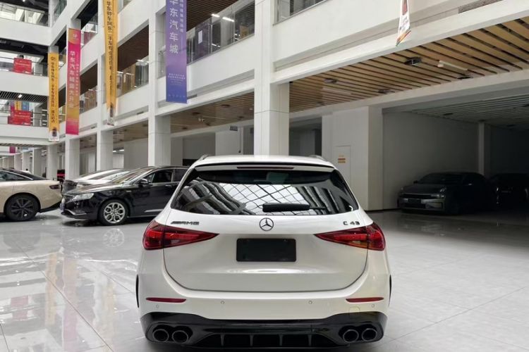 Used Mercedes-Benz C-Class AMG 2023 AMG C 43 4MATIC Estate Special Edition Exterior 3