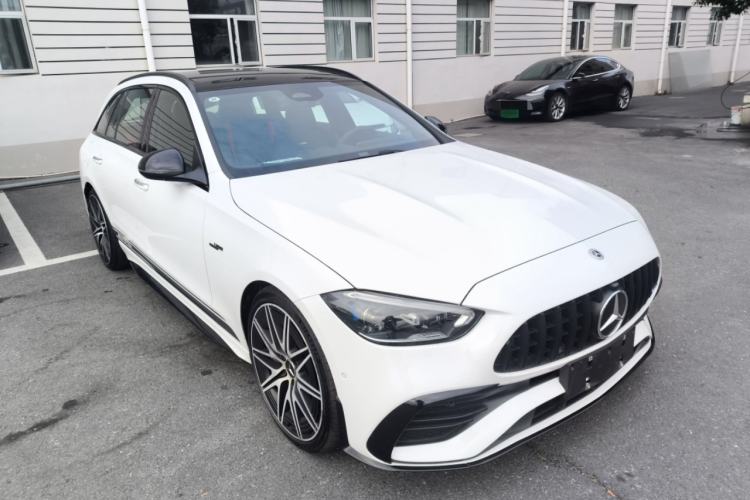 Used Mercedes-Benz C-Class AMG 2023 AMG C 43 4MATIC Estate Special Edition Front Right 45 Deg