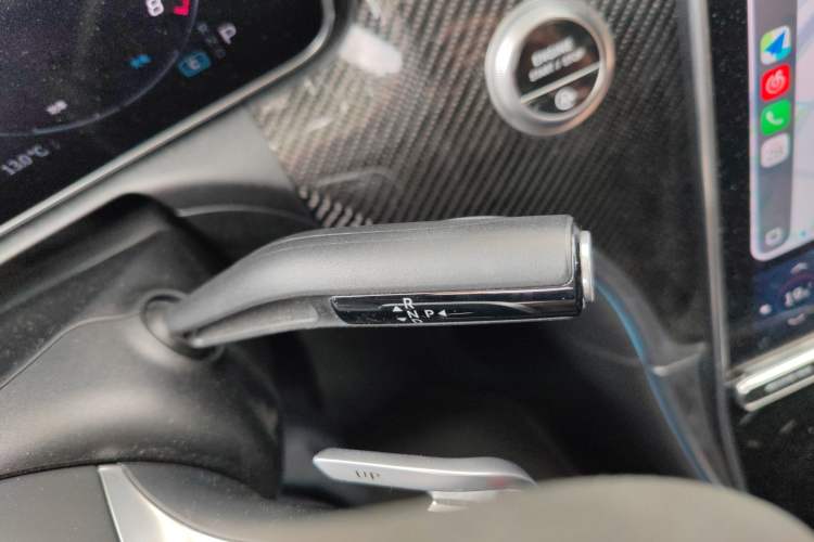 Used Mercedes-Benz C-Class AMG 2023 AMG C 43 4MATIC Estate Special Edition Gear Lever