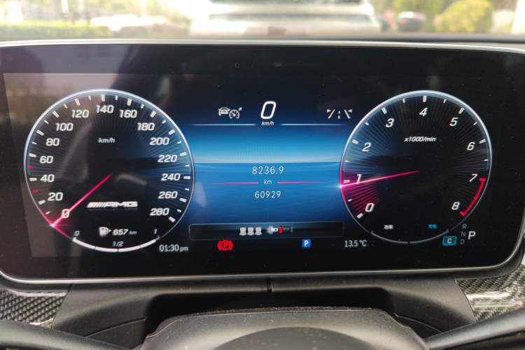 Used Mercedes-Benz C-Class AMG 2023 AMG C 43 4MATIC Estate Special Edition Instrument Cluster