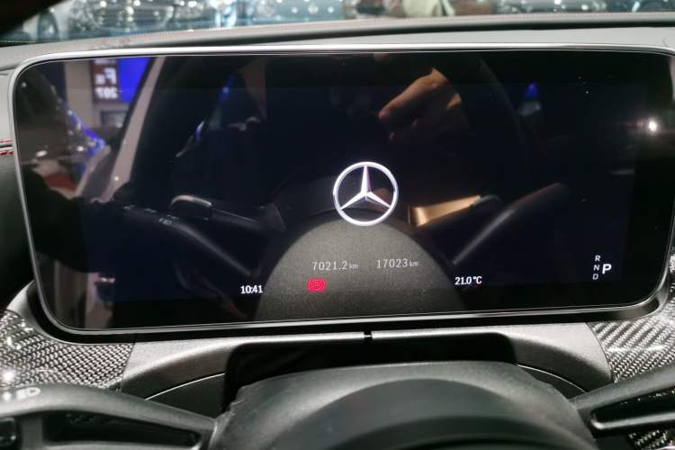 Used Mercedes-Benz C-Class AMG 2023 AMG C 43 4MATIC Estate Special Edition Instrument Cluster