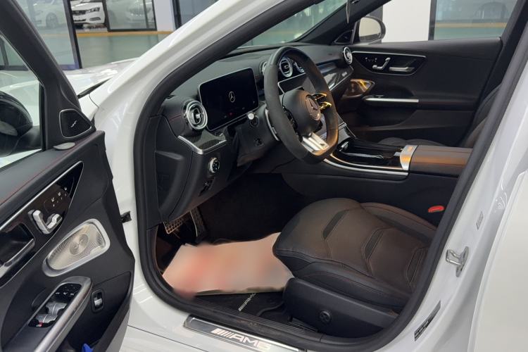 Used Mercedes-Benz C-Class AMG 2023 AMG C 43 4MATIC Estate Special Edition Interior 1