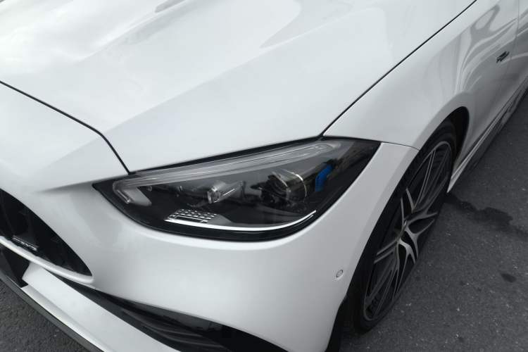 Used Mercedes-Benz C-Class AMG 2023 AMG C 43 4MATIC Estate Special Edition Left Front Headlight