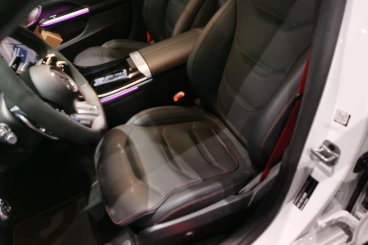 Used Mercedes-Benz C-Class AMG 2023 AMG C 43 4MATIC Estate Special Edition Left Front Seat