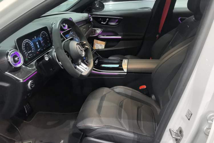 Used Mercedes-Benz C-Class AMG 2023 AMG C 43 4MATIC Estate Special Edition Left Front Seat