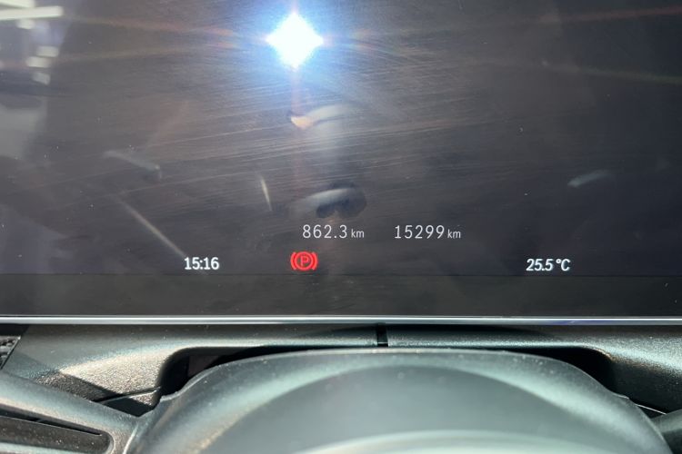 Used Mercedes-Benz C-Class AMG 2023 AMG C 43 4MATIC Estate Special Edition Odometer Close Up