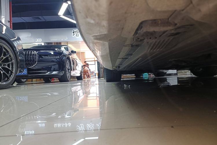 Used Mercedes-Benz C-Class AMG 2023 AMG C 43 4MATIC Estate Special Edition Right Side Sill